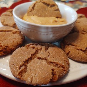 crinkly gingersnaps with pumpkin dip